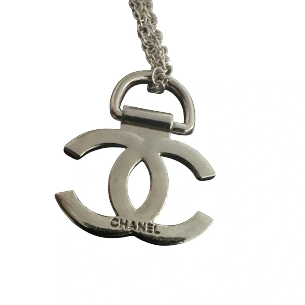 ✨Chanel stamped sterling silver necklace✨ - Picture 2 of 3